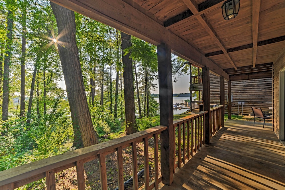 Group-friendly Cabin on Kentucky Lake!, fotografía 3