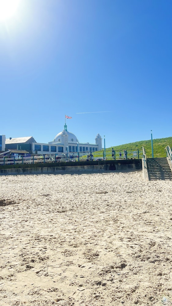 Centre of Whitley Bay Short & Long Stay