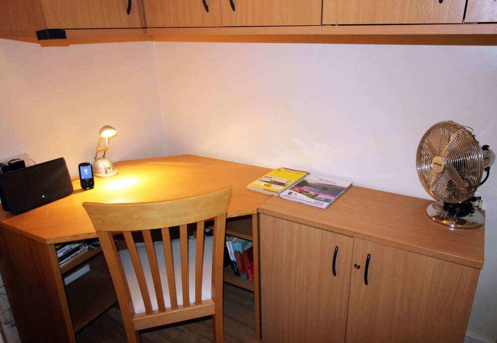 Photo 12