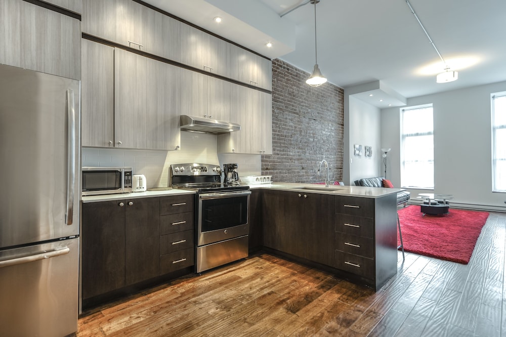 St Laurent Apartments - Image 4