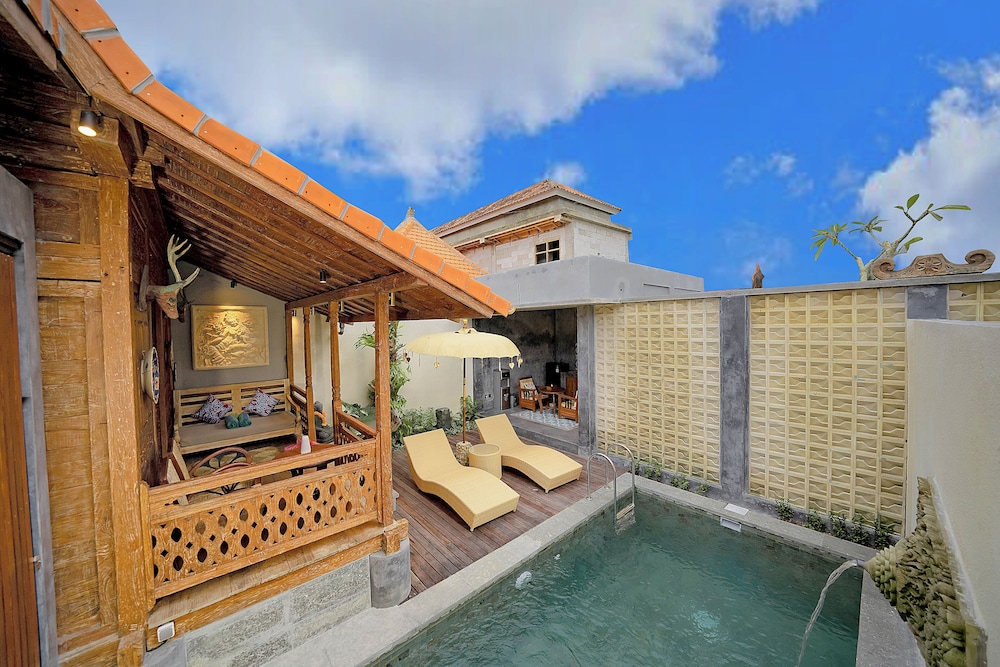 Lanturan Ubud-Villas