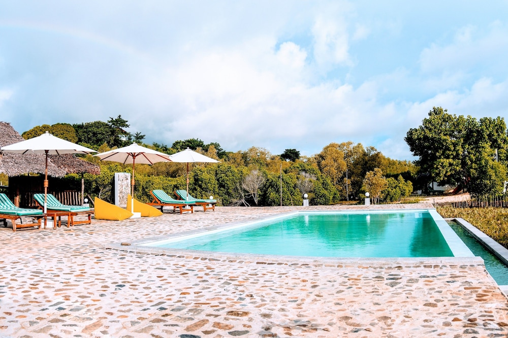 Emeraude Lodge