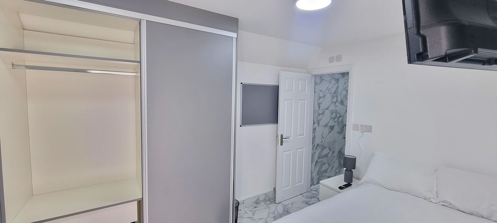 Kunda House Croydon view 4