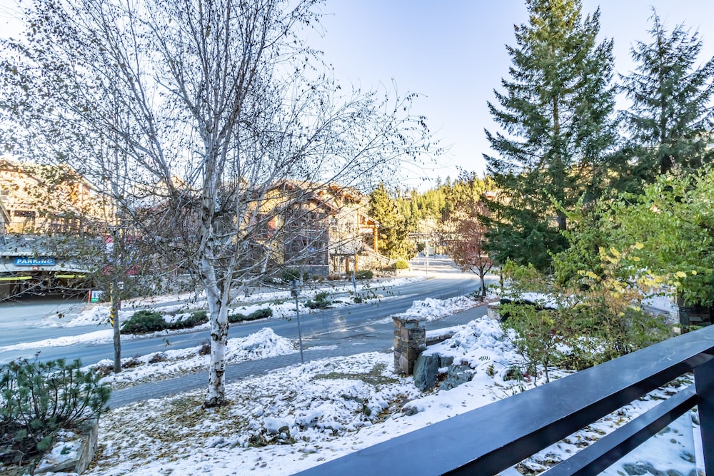 Whistler Vacation Club Lake Placid Lodge - 102