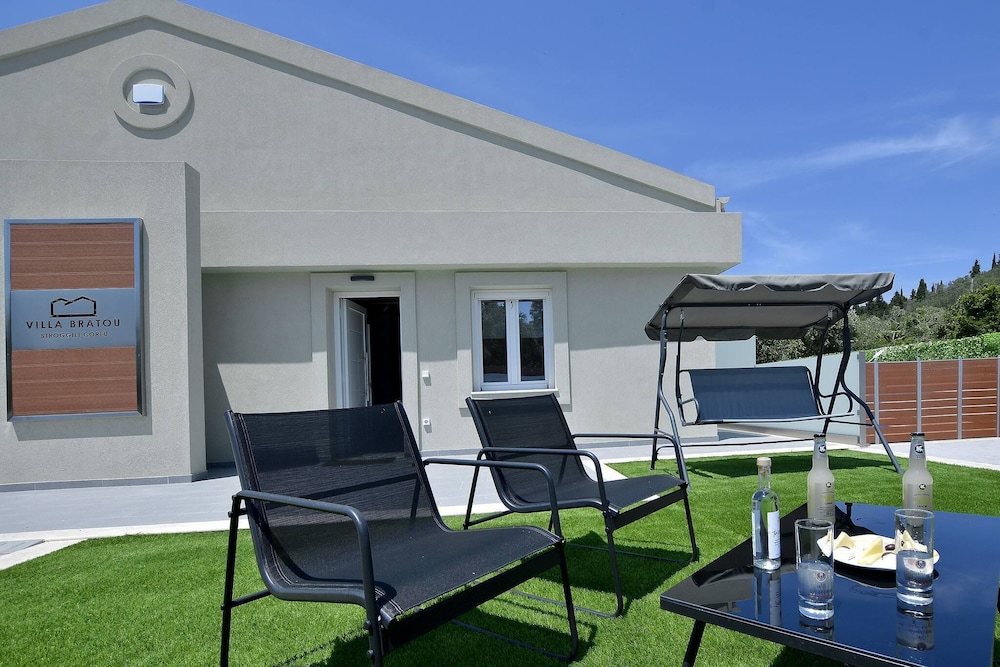 Villa Bratou Terra