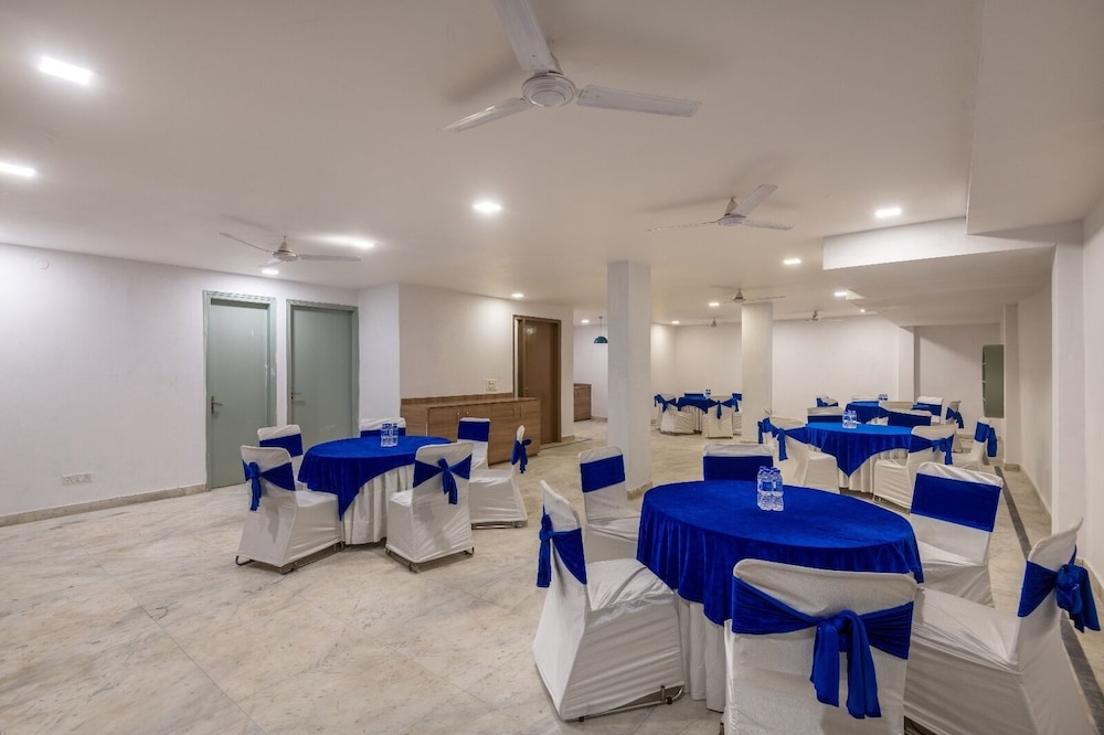 Saavi Hotel Medicity