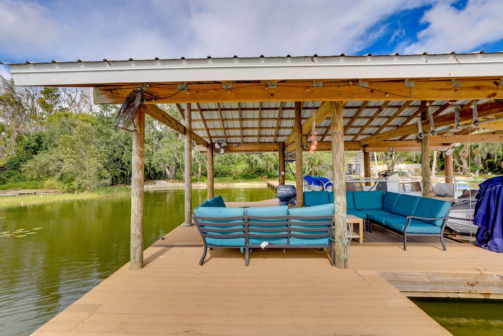 Lake Placid Vacations - Florida Retreat w/ Patio, Boat Dock Shuffleboard - Property Image 20