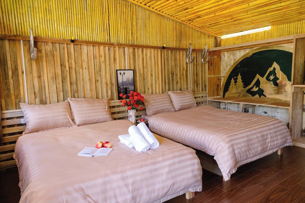 Scent Chalet D - Village