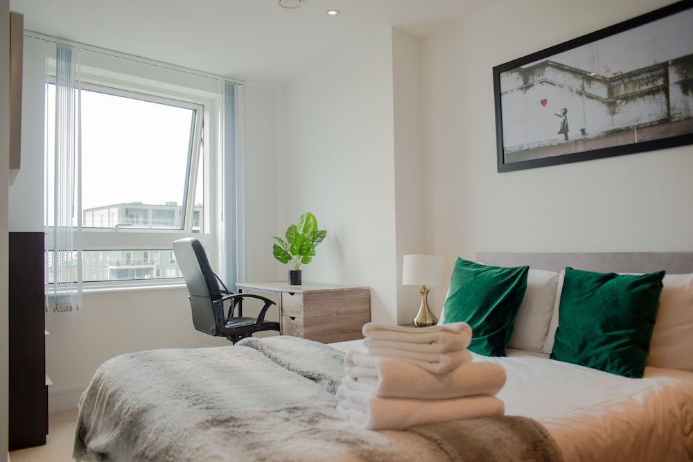 MySquare Apartments Canary Wharf