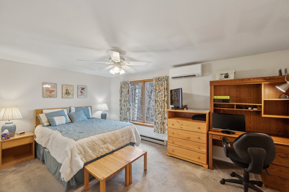 Chatiemac 42F - Quiet & Cozy 3-Bedroom Retreat 3 Townhouse by The Summit at Gore Mountain