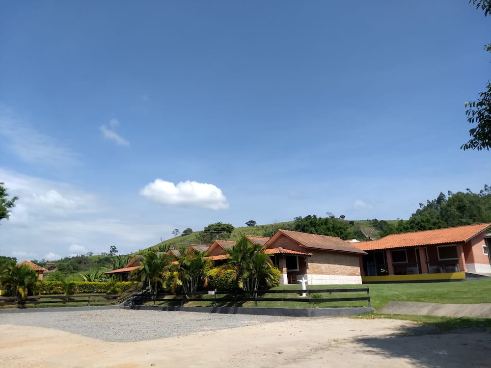 Pousada e Pesca Esportiva Fazolin