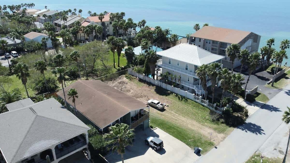 Bay View Great Deck Pool 2 Levels & 3 Bedr 3 Bedroom Condo