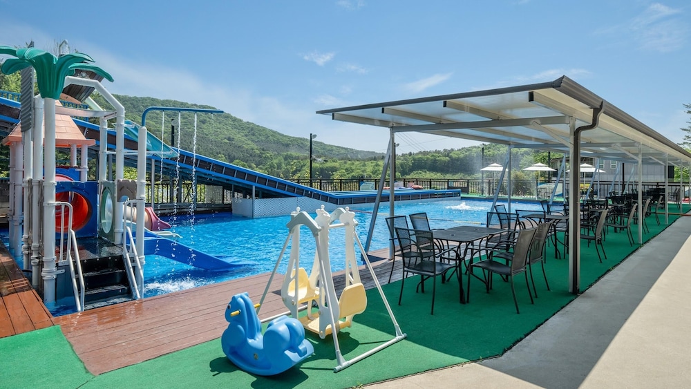 Namyangju Cozy Hill Spa Pension