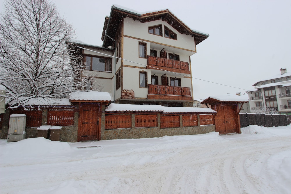 Photo 42
