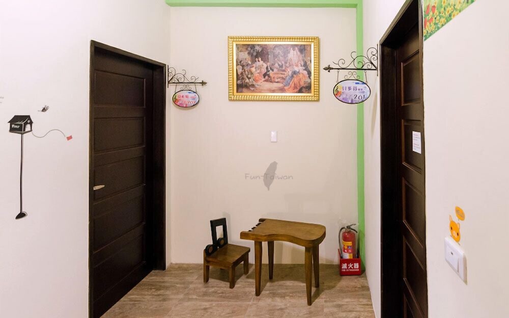 Santorini Music Family B&B