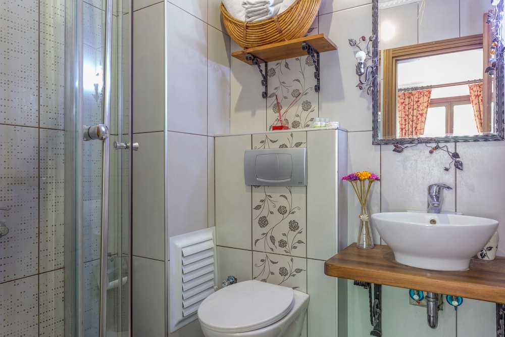 Sphendon Otel - Image 24