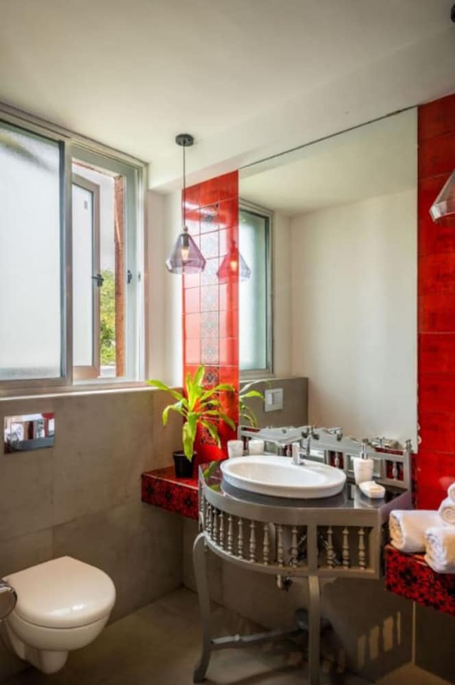 El Arbol by Hireavilla -2br Apartment in Nerul