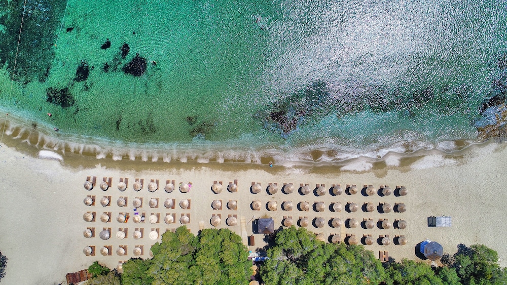 Porto Koundouros Beach and Villas