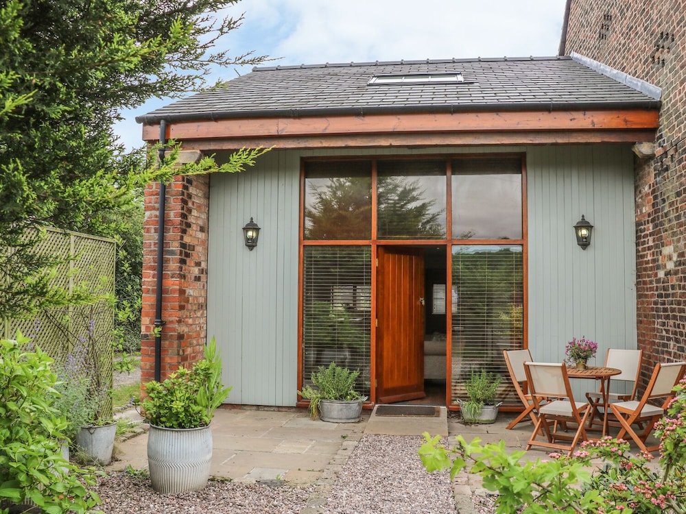 Barn Owl Cottage At Crook Hall Farm