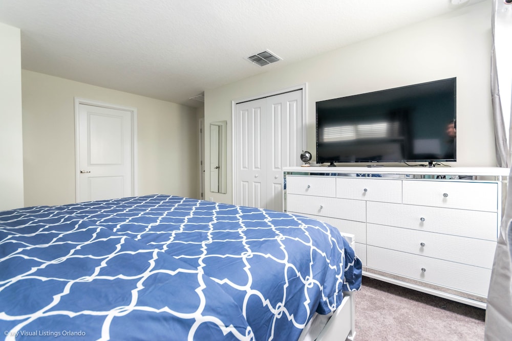 T1573 Brand new Luxury 5 Bedrooms Townhome