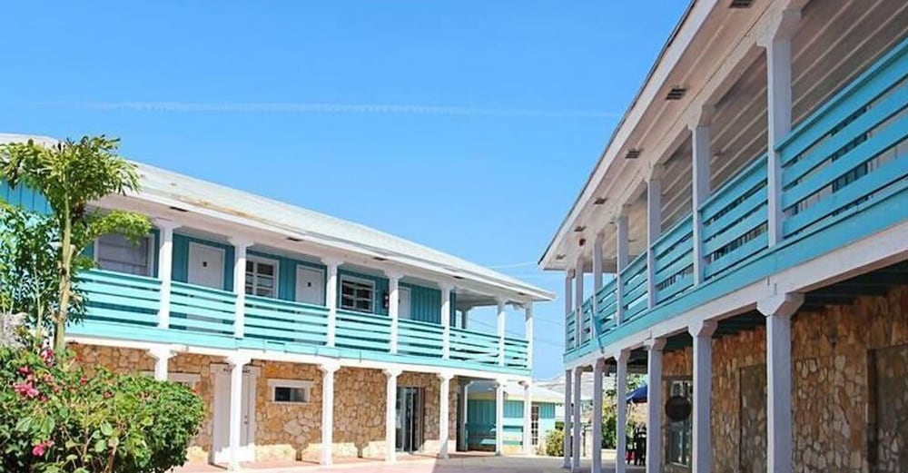 Great Exuma Vacations - Two Turtles Inn - Property Image 1