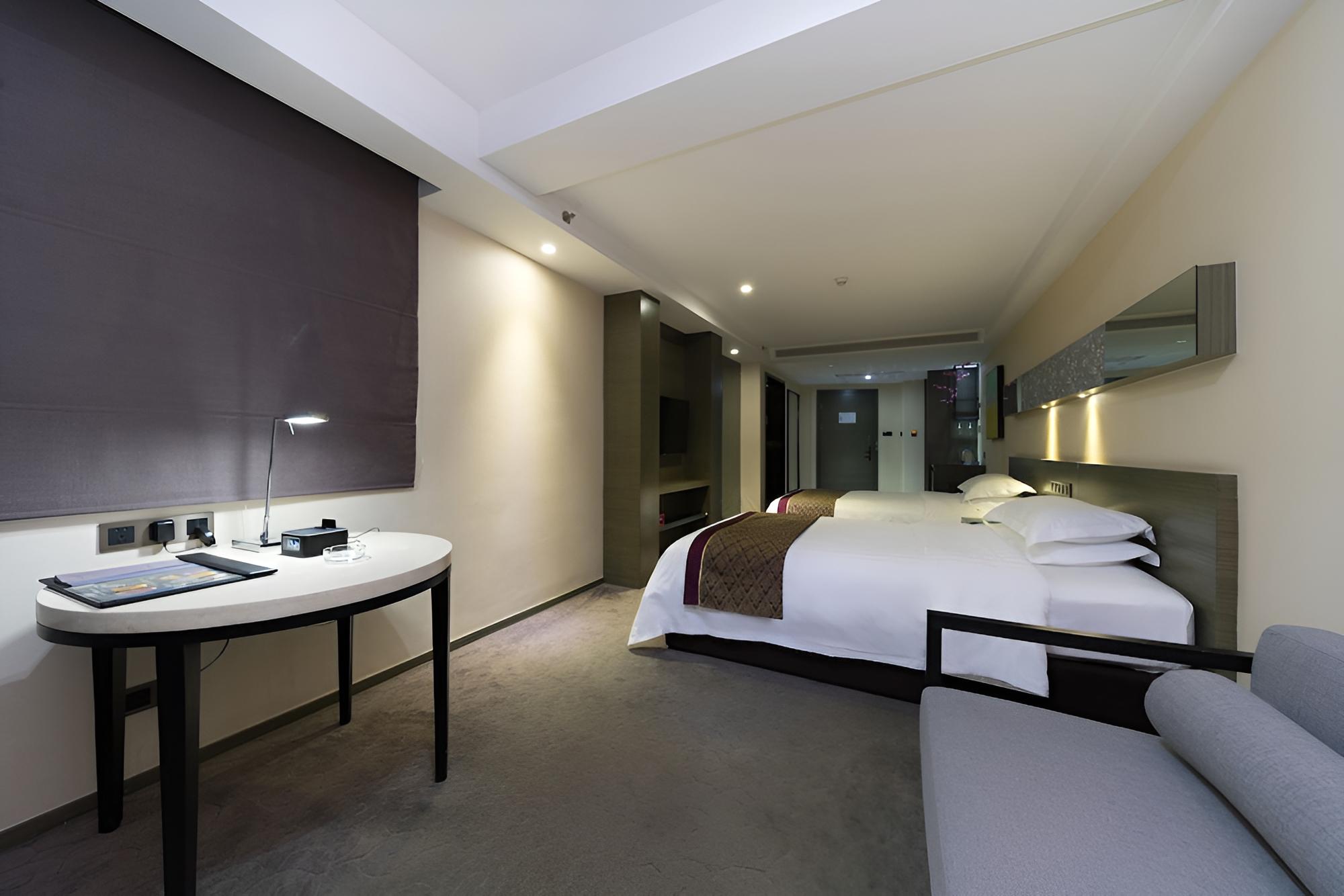 La Quay Hotel