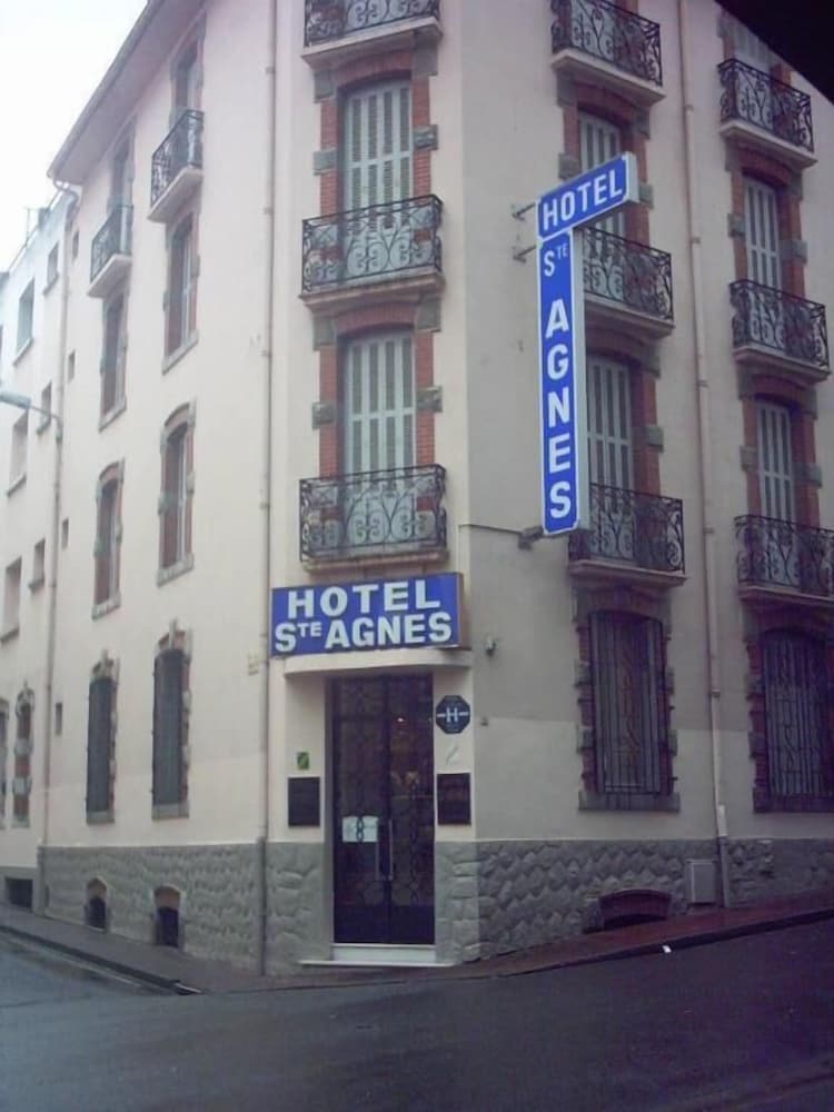 Hotel Sainte Agnes view 2