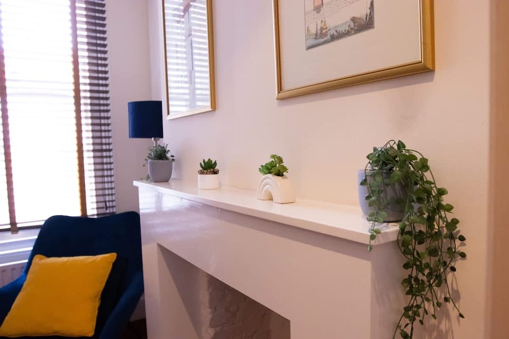 Cosy Spacious 2 Double Bedroom- Central Fulham