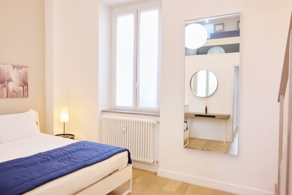 Milan Retreats Brera