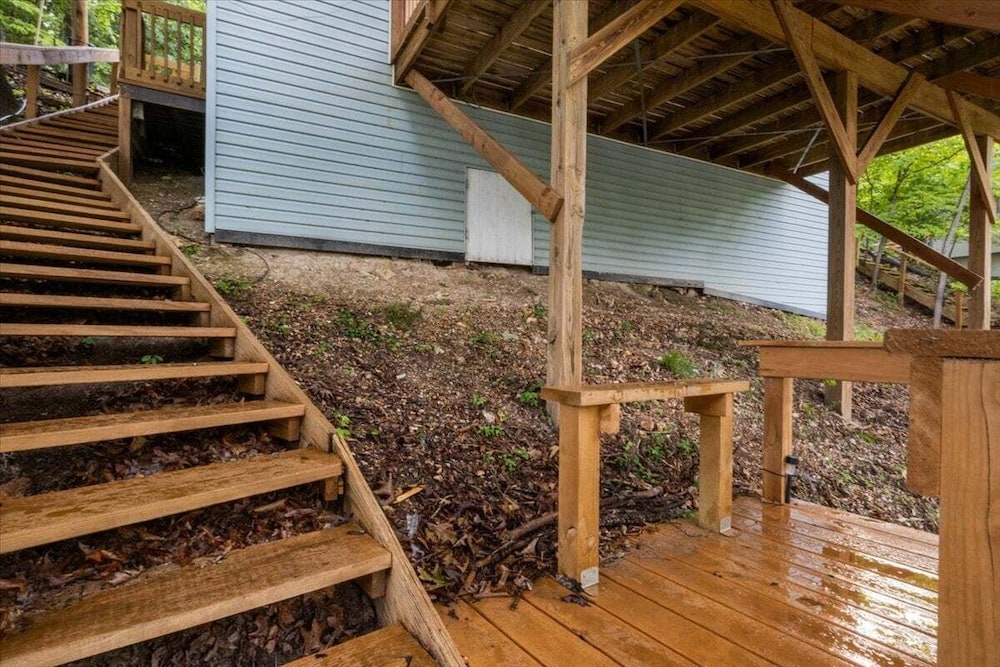 Lakefront Home, Private Dock + Kayaks,arcade Games, Pet Friendly