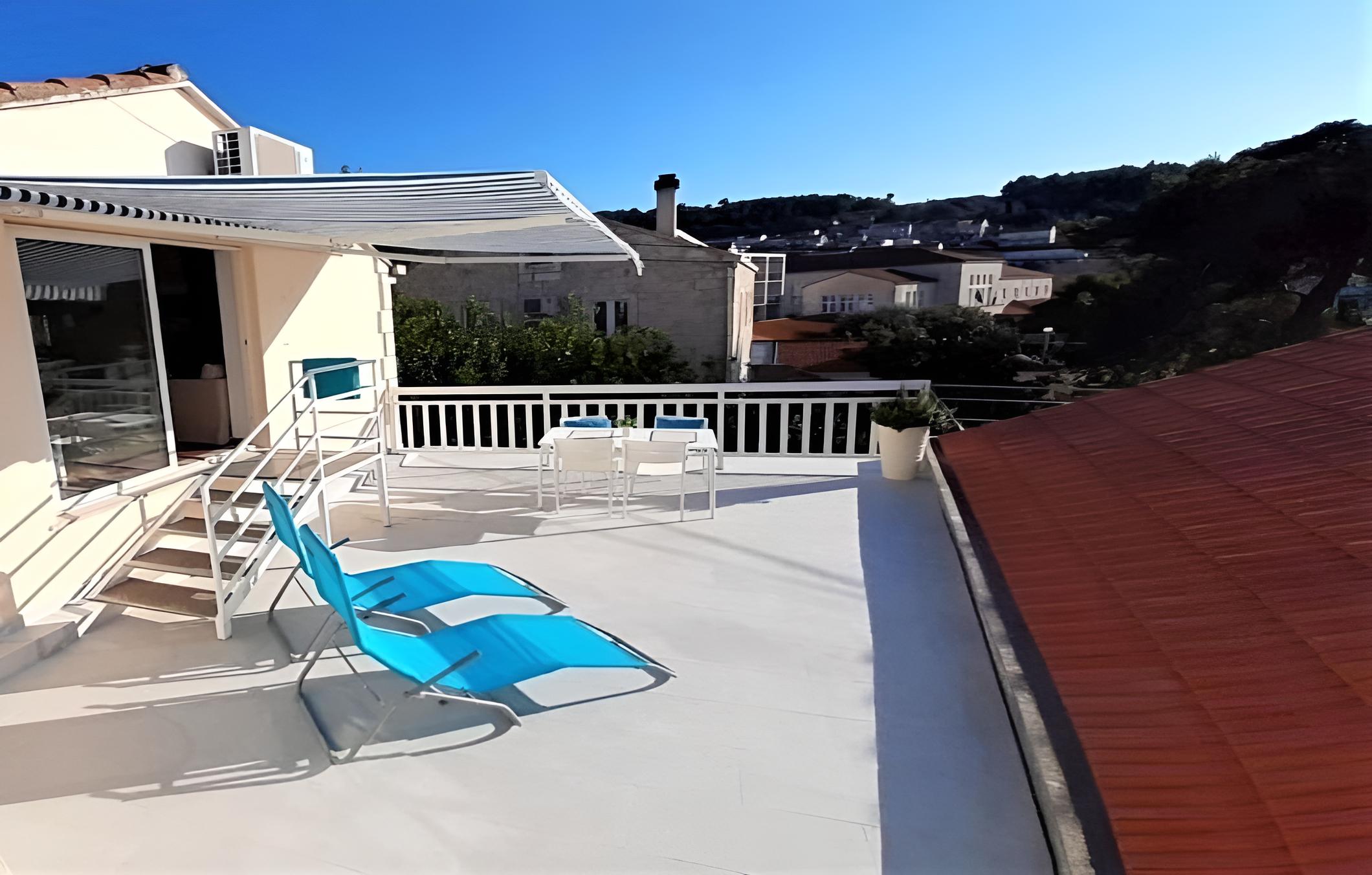 Linda1 - 20m From the sea - SA1 view 5