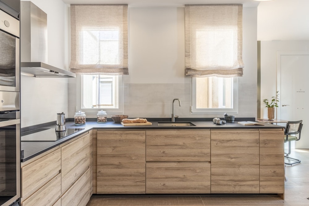 Trentola - 3 Bedroom in Malasa a