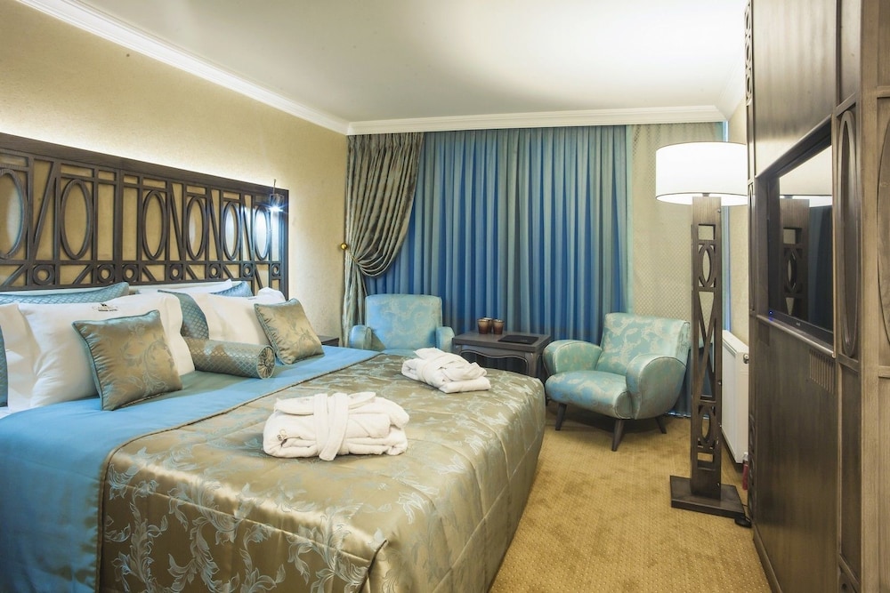 Cadence Design Otel - Image 11