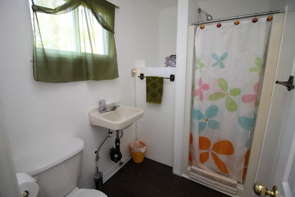 2 Bdrm Country Cottage 4 - Rosewood Cottages