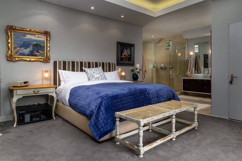 Art Apartment III in Cape Town