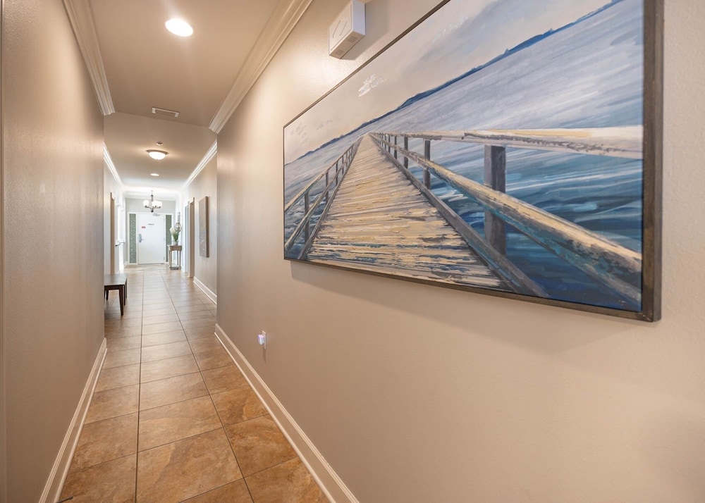 The Oasis 1712 Formerly Phoenix West Ii 1712 4 Bedroom Condo