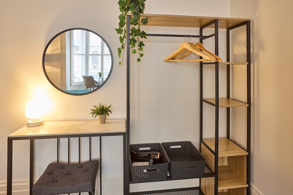 The Host Stay The Langley Hotel Apartment 2