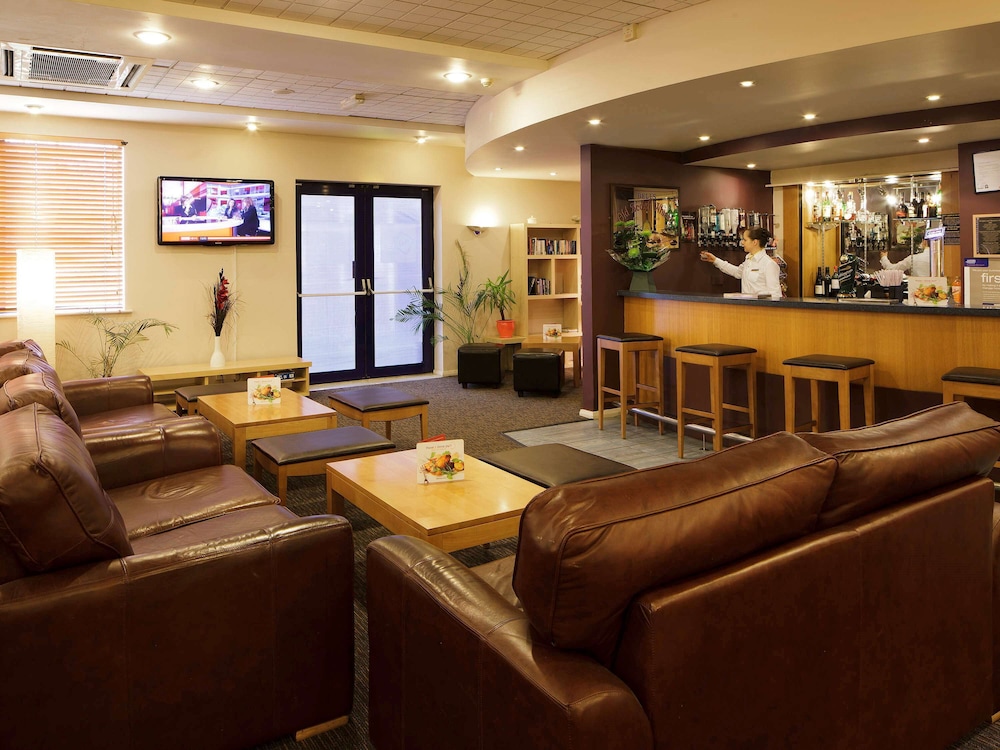 Chesterfield Vacations - ibis Chesterfield North - Barlborough - Property Image 6