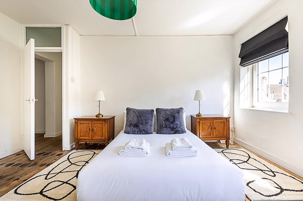 Sich - Warm & Inviting Flat by Liverpool Street