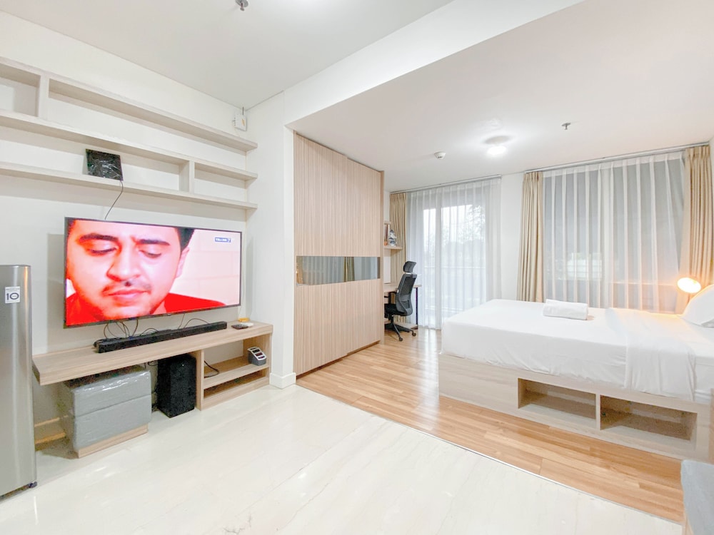 Spacious Studio At Landmark Residence Bandung Apartment