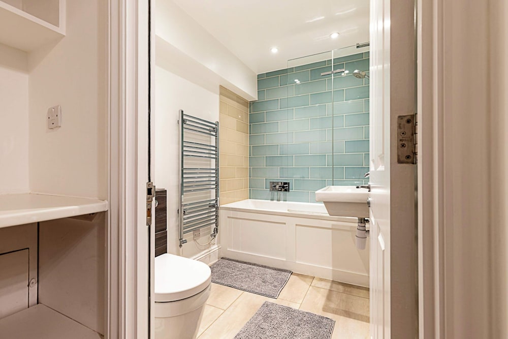 Charming and Modernised Edwardian Flat