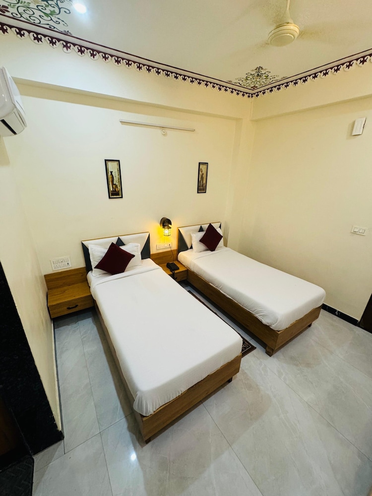 Hotel jai hari vilas Jodhpur
