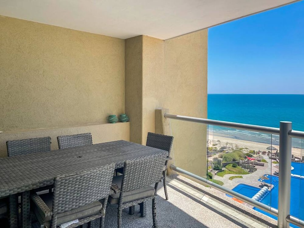 Oceanfront Gem With Pools Private Beach