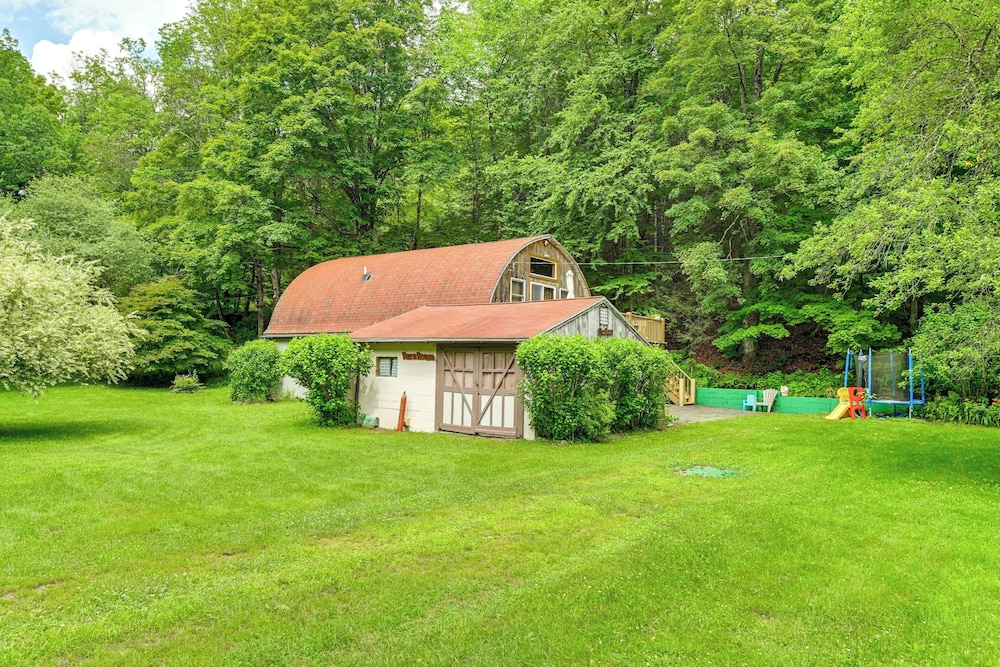 Hike & Fish: Delaware River Cabin w/ Views