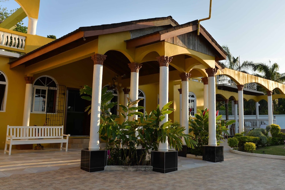 Chateau Margarite Hotel