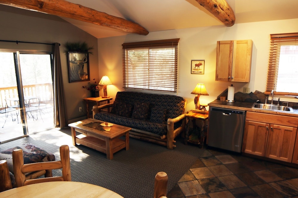 King Bed Condo With Personal Hot Tub On Deck With River View 1 Bedroom Condo - Property Image 1