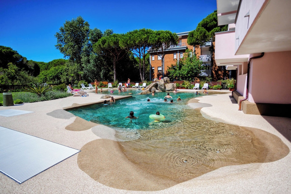 Bosco Canoro Resort