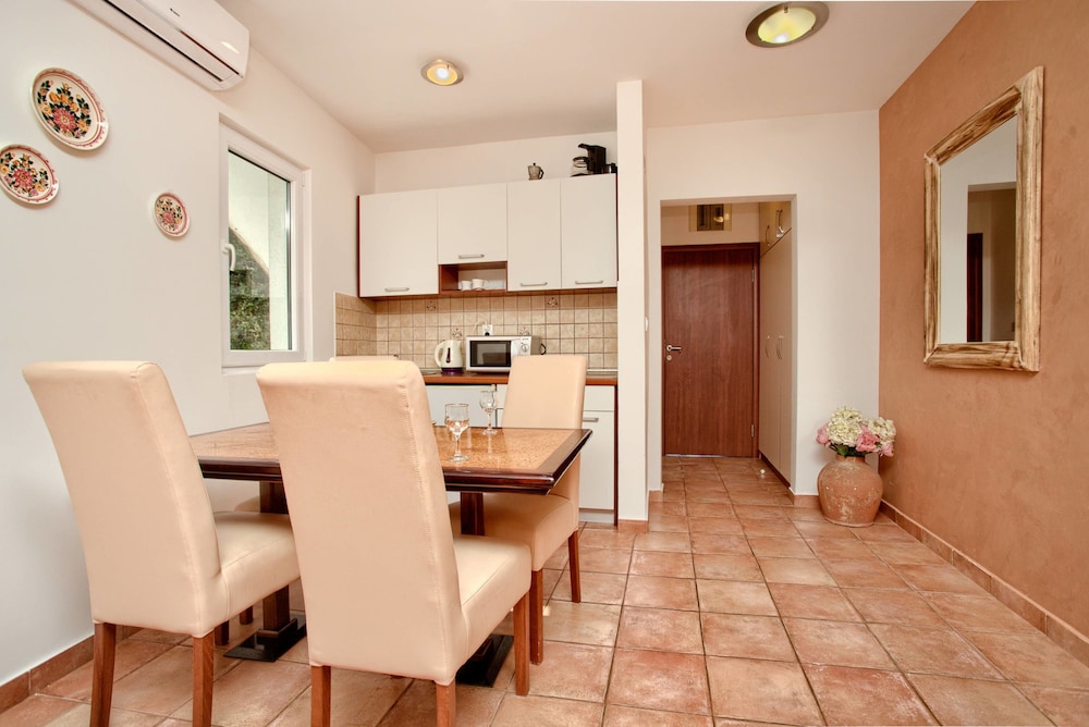 Apartments Ivanovic