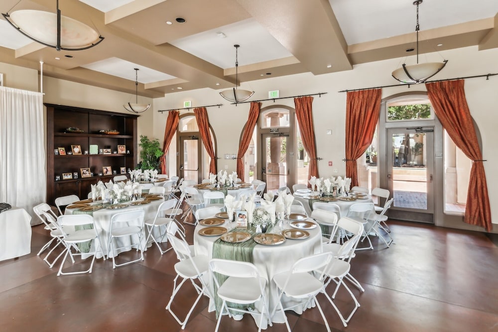 meeting & event spaces