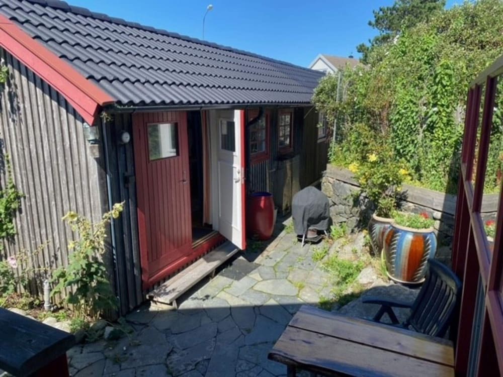 2 Person Holiday Home in Kalvsund view 4